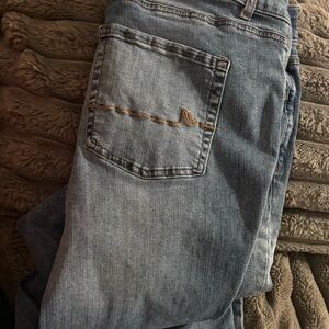 Maurices Women's Relaxed Fit Blue Jeans